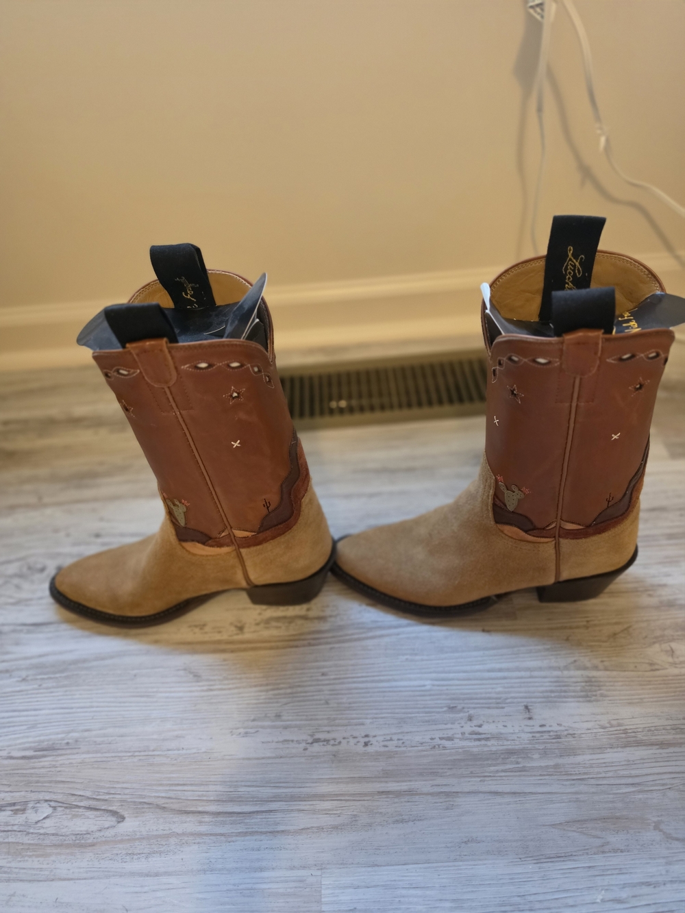 Lucchese Desert Boot - Picture 2 of 5